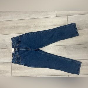 Abercrombie & Fitch Dark Blue Ankle Jeans